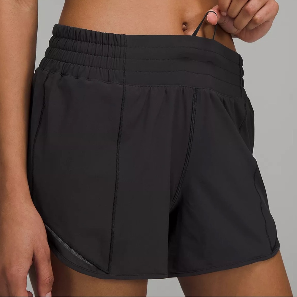 Lululemon Hotty Hot High-Rise Lined Short 4" Black